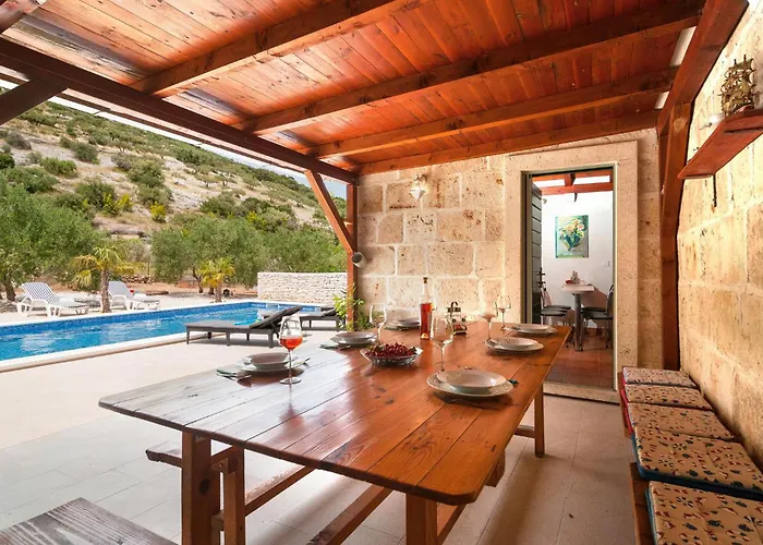 Stunning In Postira